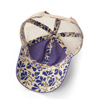 Courage Looks Beautiful on You — Women's Mesh-Back Cap | Be Your Own Magic™