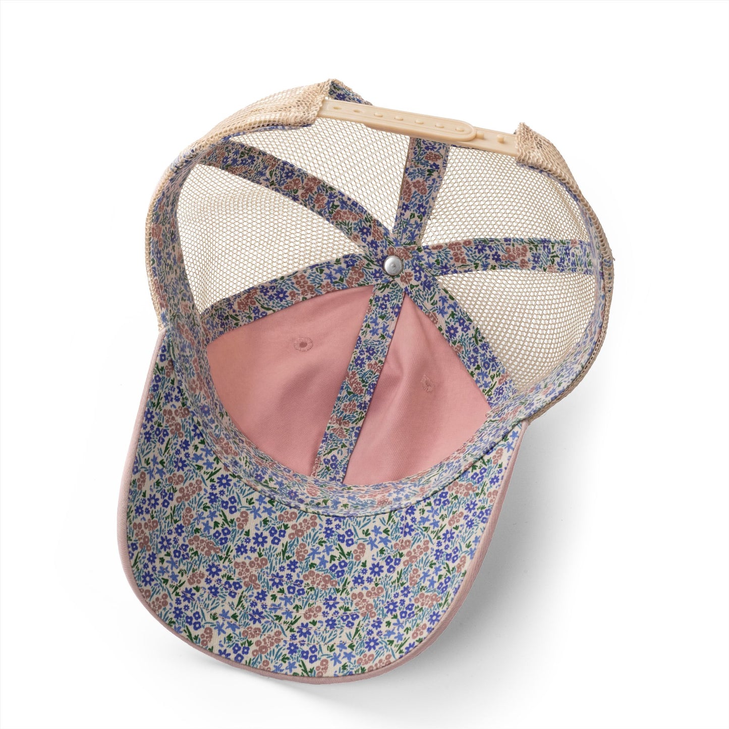 Courage Looks Beautiful on You — Women's Mesh-Back Cap | Be Your Own Magic™